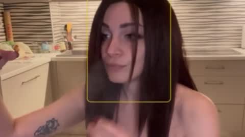 Sarra Rhies online show from 03.17.26