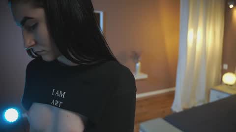 Lilly online show from 06.04.26