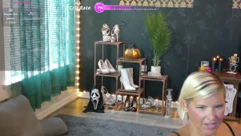 Snapshot of thisdirtysecret chatting on 10.01.25 BAM  online show from 10.01.25