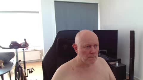 Snapshot of thomas806035 chatting on 07.09.26 thomas806035 online show from 07.09.26