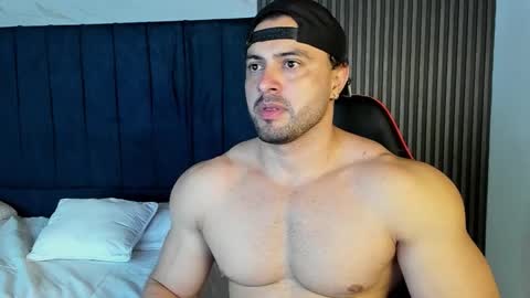 Thomas Brandon online show from 12.04.25