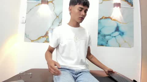 THOMAS online show from 03.31.26