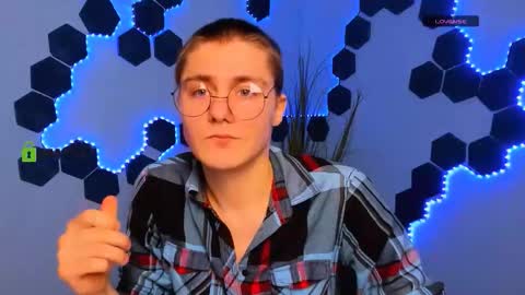 thomas_crow online show from 02.04.26