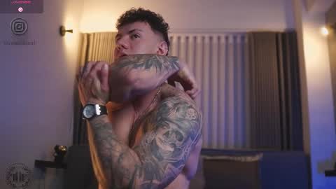 Thomas Falcon online show from 11.02.25