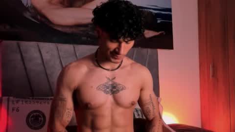 Thomas 3  JUST STAY AND BE MY LAST LOVE online show from 11.01.25