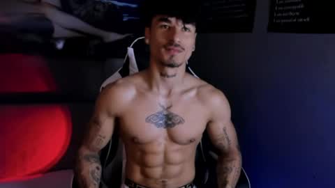 Snapshot of thomas_fit1 chatting on 04.21.26 Thomas 3 JUST STAY AND BE MY LAST LOVE online show from 04.21.26