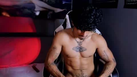 Snapshot of thomas_fit1 chatting on 04.22.26 Thomas 3 JUST STAY AND BE MY LAST LOVE online show from 04.22.26
