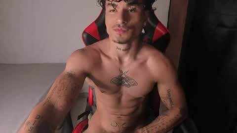 Snapshot of thomas_fit1 chatting on 05.24.26 Thomas 3 JUST STAY AND BE MY LAST LOVE online show from 05.24.26