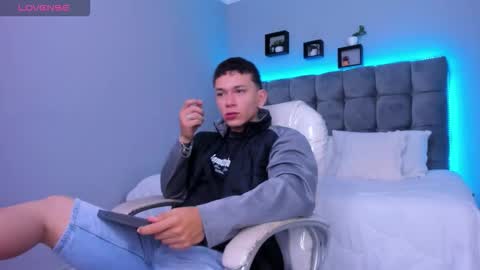 Thomas online show from 01.16.26