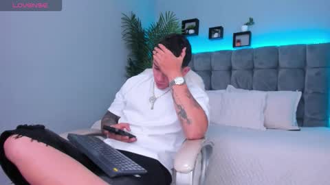 Thomas online show from 02.11.26