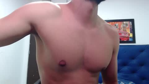 Snapshot of thomas_neuman chatting on 02.21.25 Thomas online show from 02.21.25