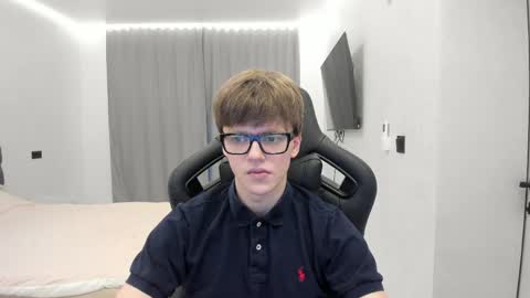 Tomas online show from 04.29.26