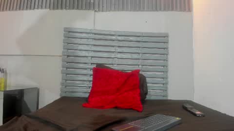 thomas_woolf online show from 07.24.26