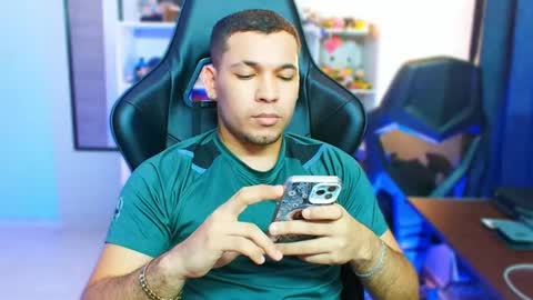 Thomas online show from 10.24.25