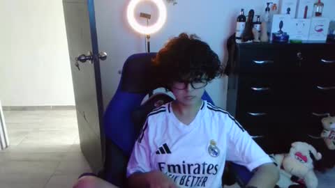 VALERIA online show from 10.22.25