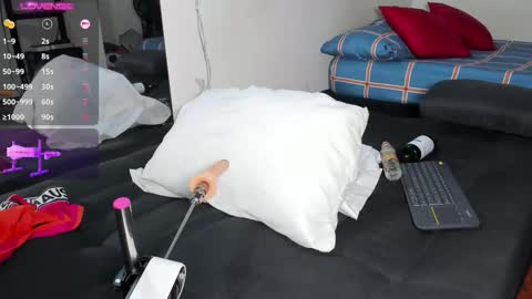 thomass royy online show from 02.25.25