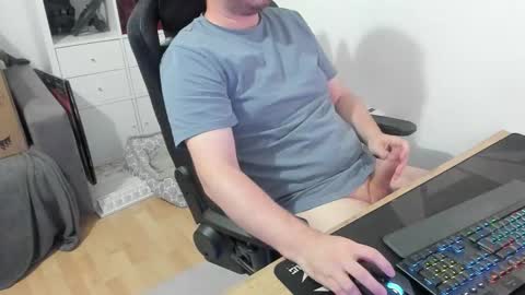 thommy2008 online show from 09.12.25