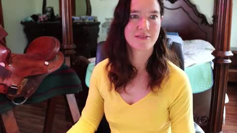 ThornburyRose online show from 03.02.26