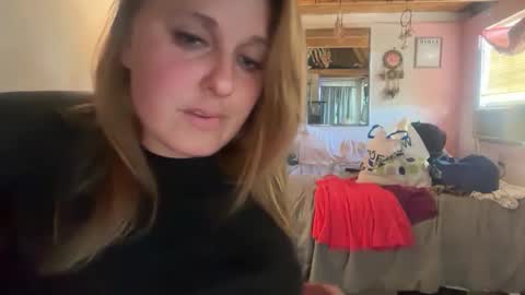 Snapshot of threat24 chatting on 04.12.26 threat24 online show from 04.12.26