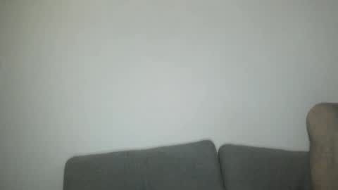 Snapshot of throwawayyourgun chatting on 09.28.25 Luka online show from 09.28.25