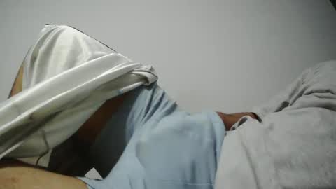 tiago2588 online show from 02.12.25