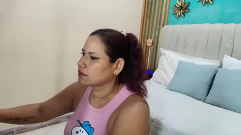 Snapshot of tiana_nicols chatting on 05.21.26 T I A N A online show from 05.21.26
