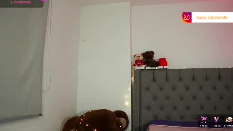 Snapshot of tiana_sanders chatting on 11.20.25 TATIANA online show from 11.20.25