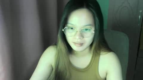 Snapshot of tifanny_foxdoll chatting on 12.13.24 Goddess Tifanny online show from 12.13.24