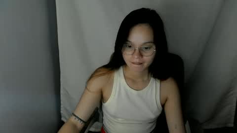 Snapshot of tifanny_foxdoll chatting on 02.13.25 Goddess Tifanny online show from 02.13.25