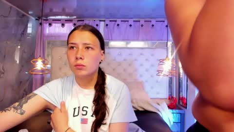 Tifanny y Vale online show from 06.24.26