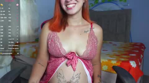 Snapshot of tifany_ramirez4w chatting on 10.27.25 Estefana Ramrez online show from 10.27.25