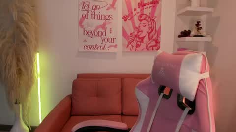 Tiffany online show from 04.06.26