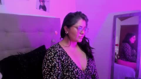 Tiff Luxx online show from 03.26.26