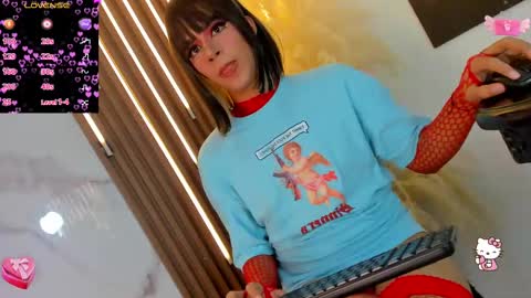 Snapshot of tiff_valentine chatting on 02.22.25 Tiffany online show from 02.22.25