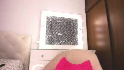 Tiff online show from 02.28.25