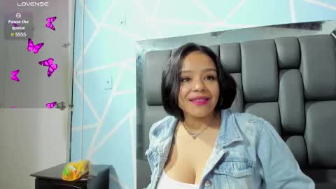 Sara  online show from 01.03.25