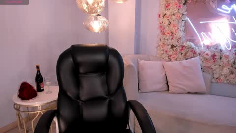 Tiffanny Sins online show from 03.26.26