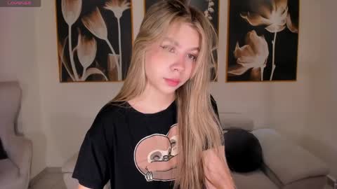 Tiffanny Sins online show from 05.30.26