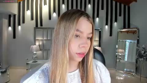 Tiffanny Sins online show from 06.14.26