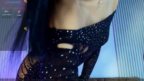 tiffany_johnson111 online show from 12.19.25