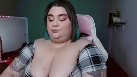 dont forget ask for custom vids  online show from 12.24.24