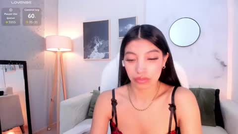 tiffany_low online show from 02.04.26