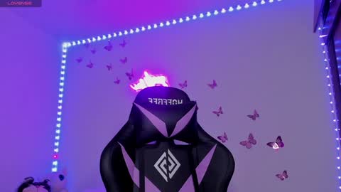 tiffany sofia online show from 01.03.25