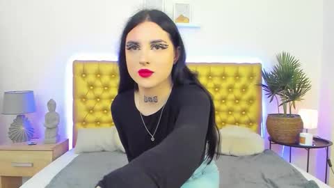 Tiffani online show from 04.02.26