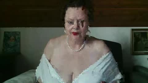 TiffanyMature online show from 02.21.26