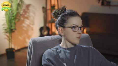 tiffanyriox online show from 02.14.26