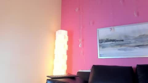 Stefany Suarez online show from 03.01.25