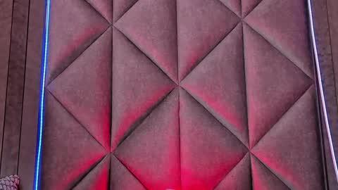 Tiffany  online show from 09.16.25