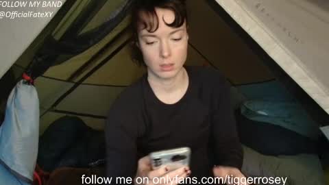 Snapshot of tiggerrosey chatting on 03.12.26 All my Links online show from 03.12.26