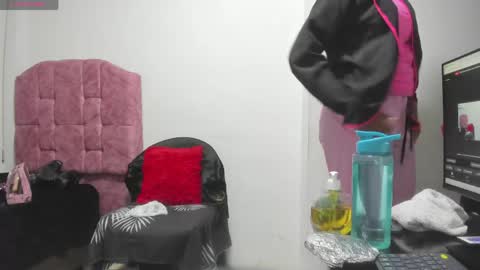 tihara_ladys online show from 05.18.26
